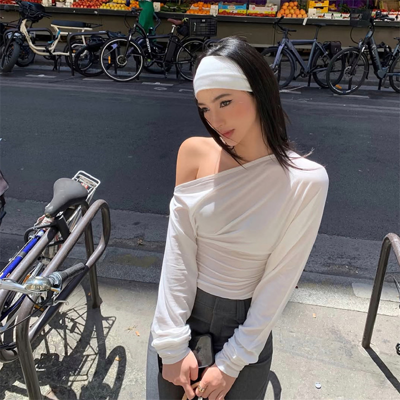 Women'S Fashion For 2026 - เสื้อผู้หญิงปี 2026 แบบไหล่เดียว แขนยาว ทรงไม่สมมาตร ดีไซน์จับจีบ